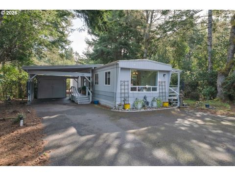 1600 RHODODENDRON DR 131 Florence OR 97439