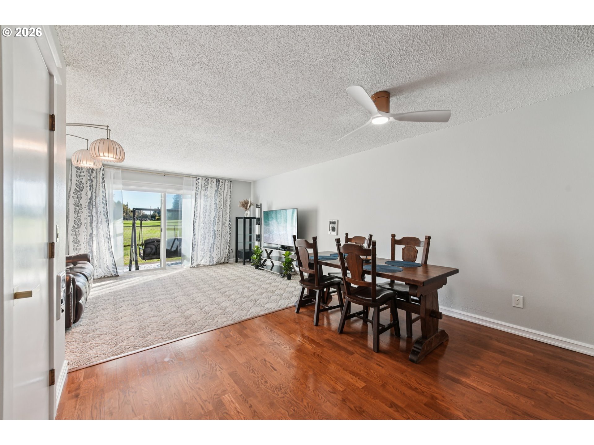 1302 NE HOGAN DR 169