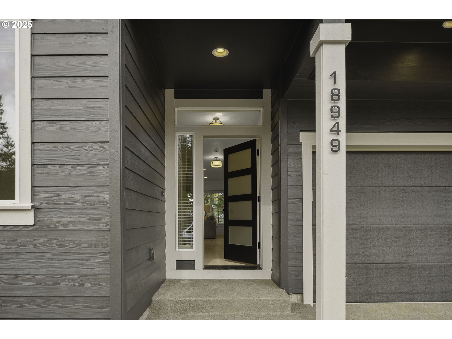 18933 SW Northridge CT
