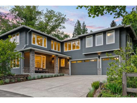 927 SW MAPLECREST CT Portland OR 97219
