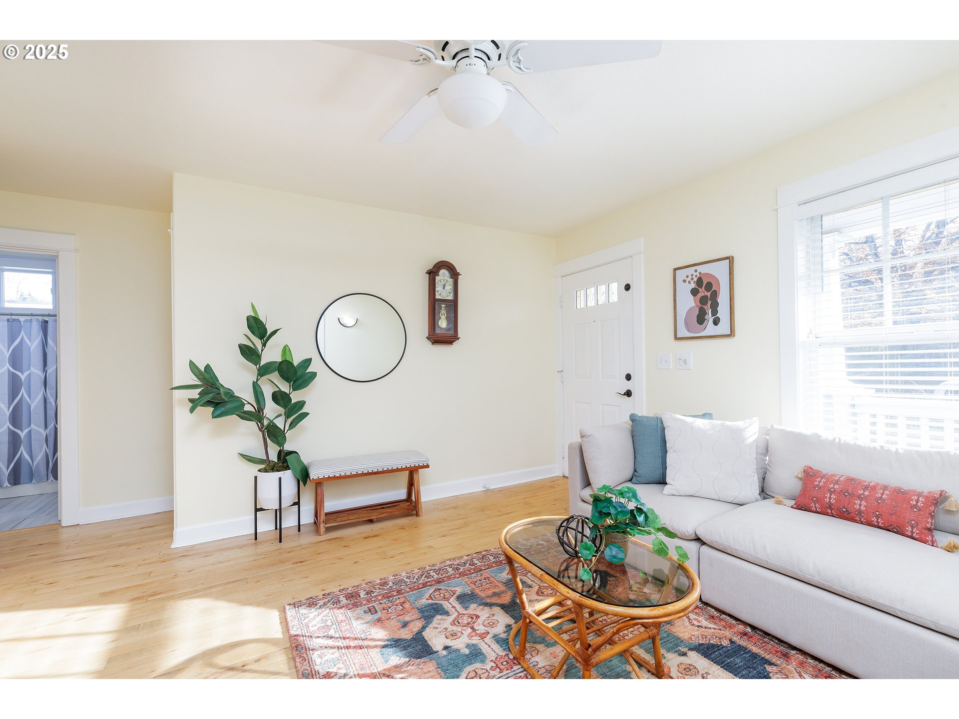 2913 NE KILLINGSWORTH ST