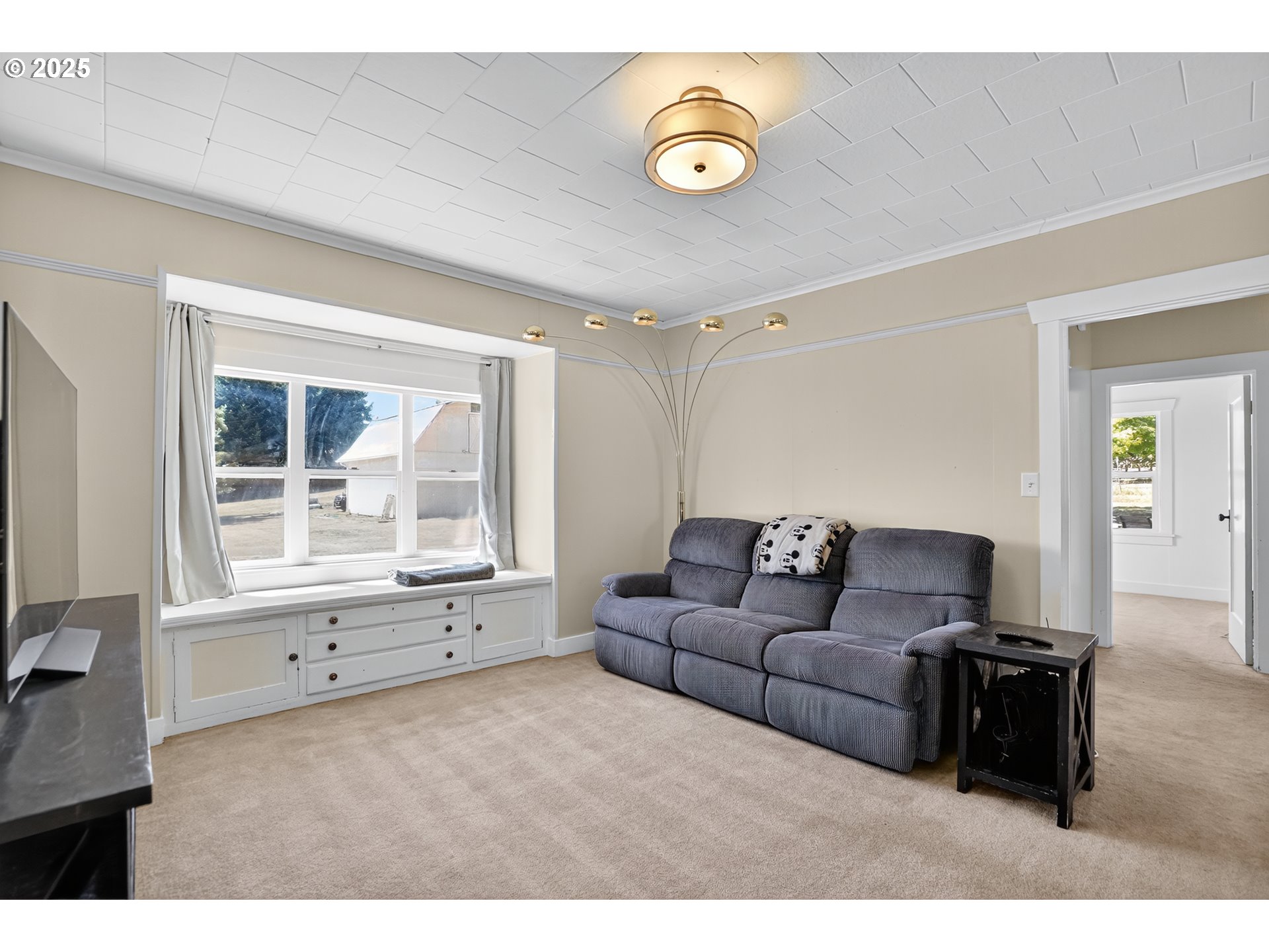 8487 S SCONCE RD