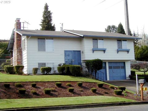 4305 E 15TH ST Vancouver WA 98661