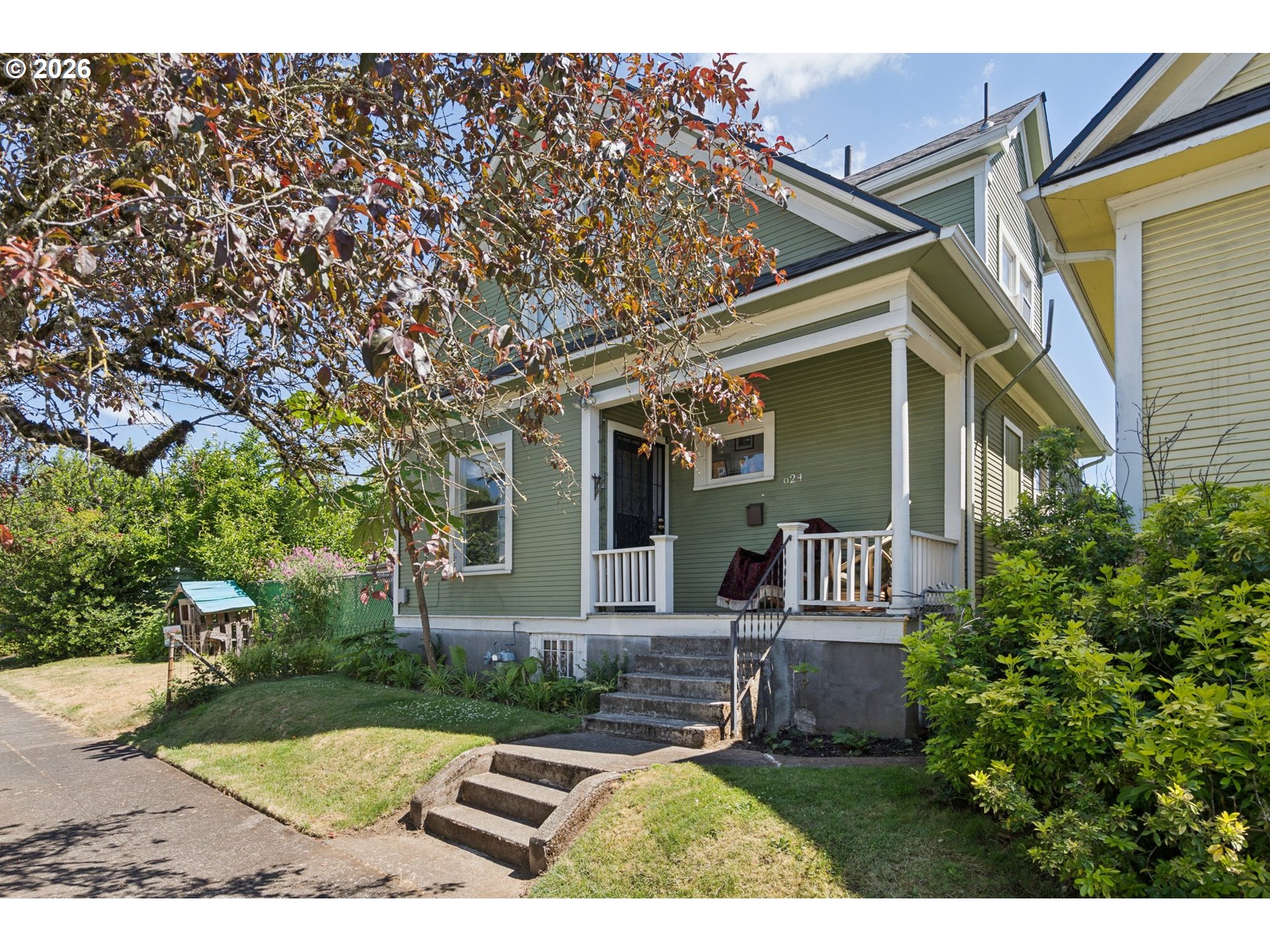 936 N KILLINGSWORTH CT
