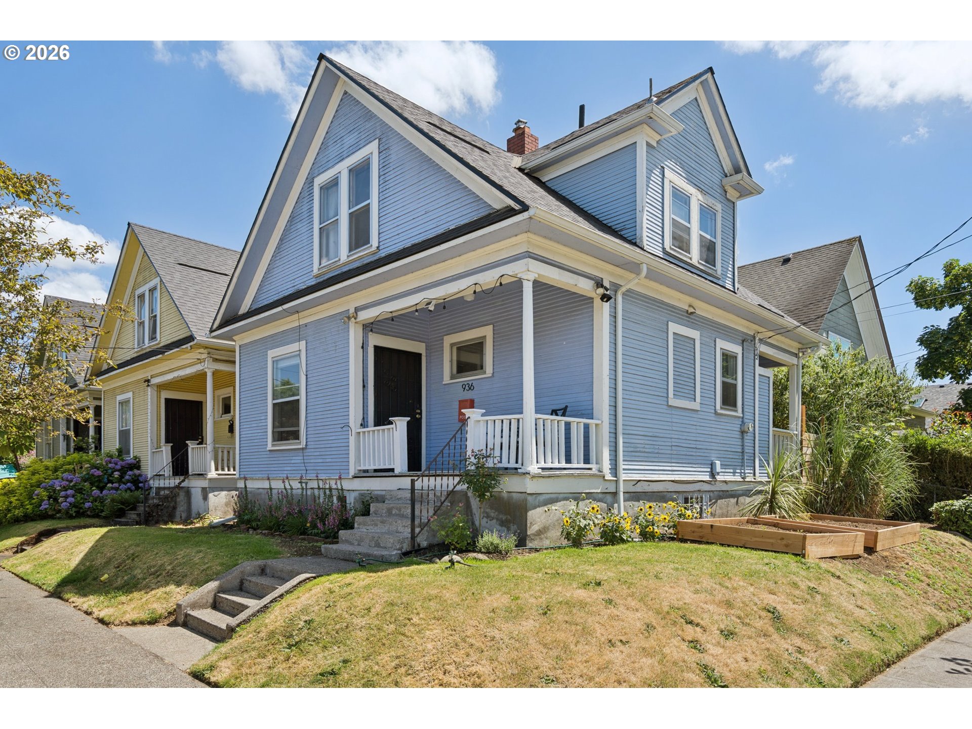 936 N KILLINGSWORTH CT