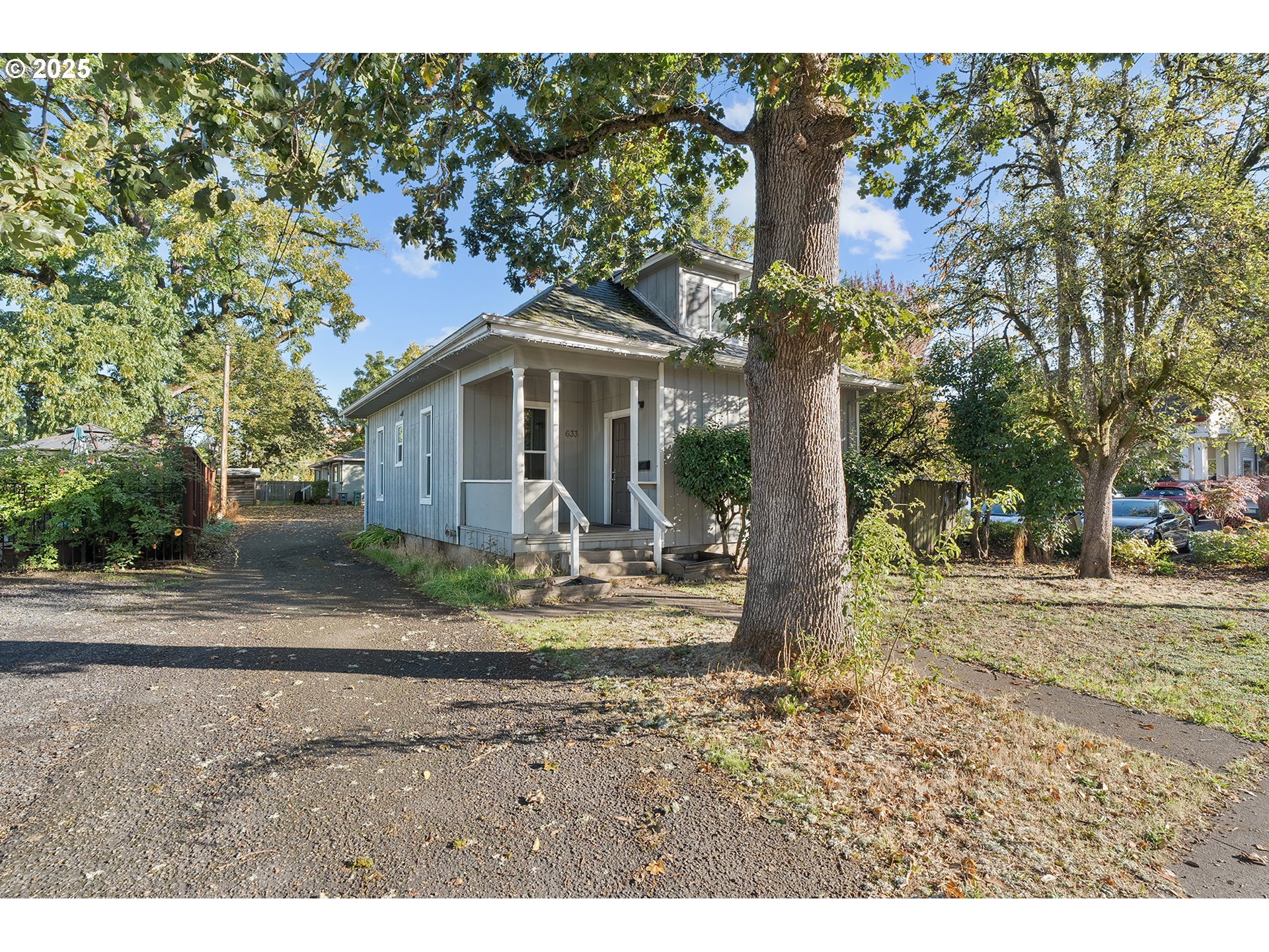 635 SE WALNUT ST
