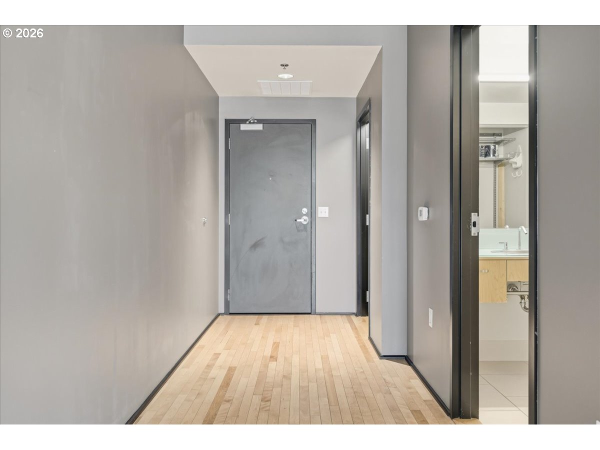 1410 NW KEARNEY ST 814