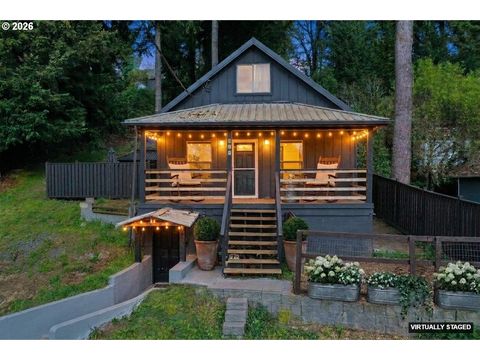 138 SE SHAFFORD ST Estacada OR 97023