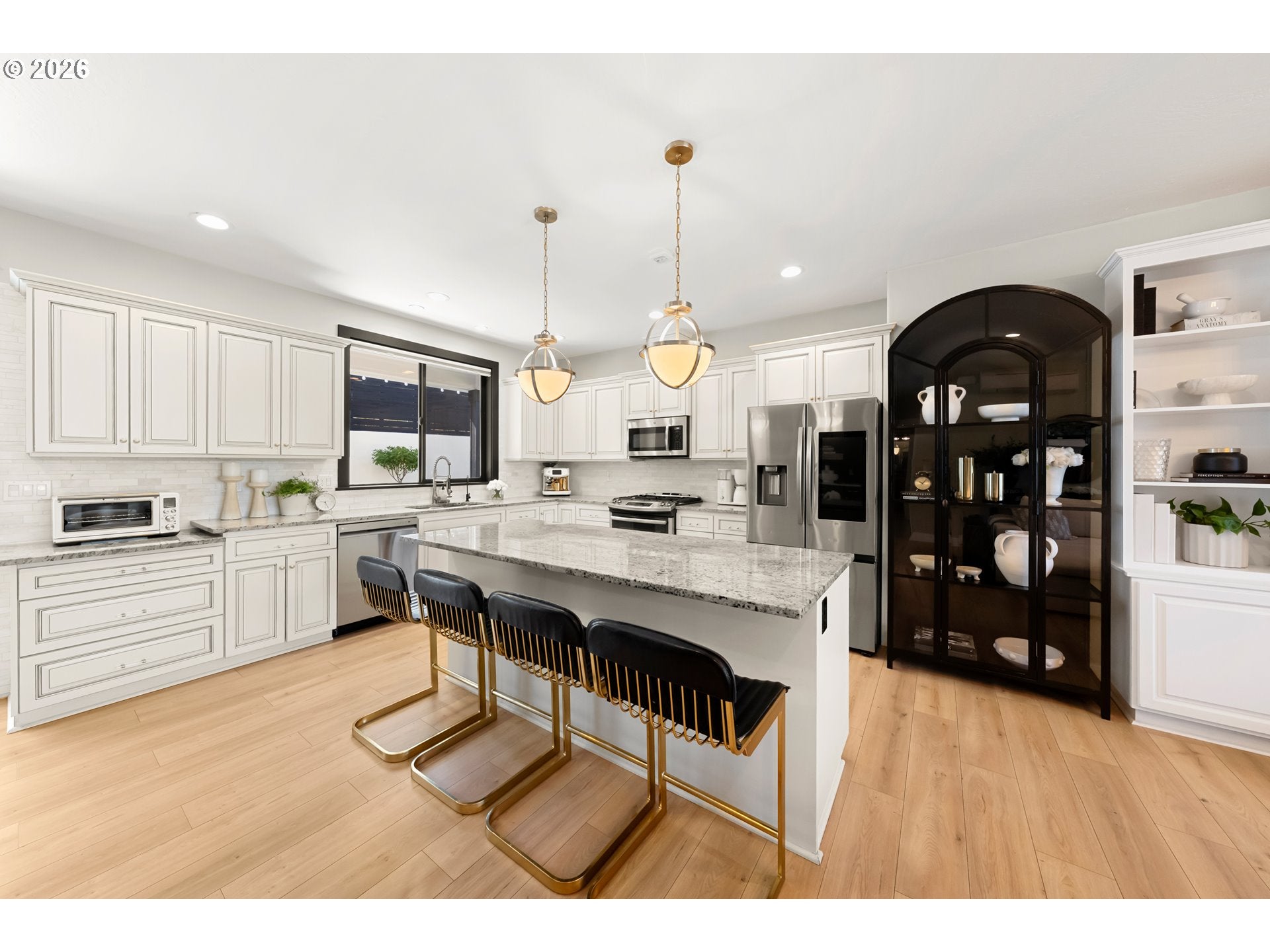 457 AUGUSTA CT