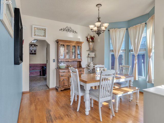 423 E MAIN ST