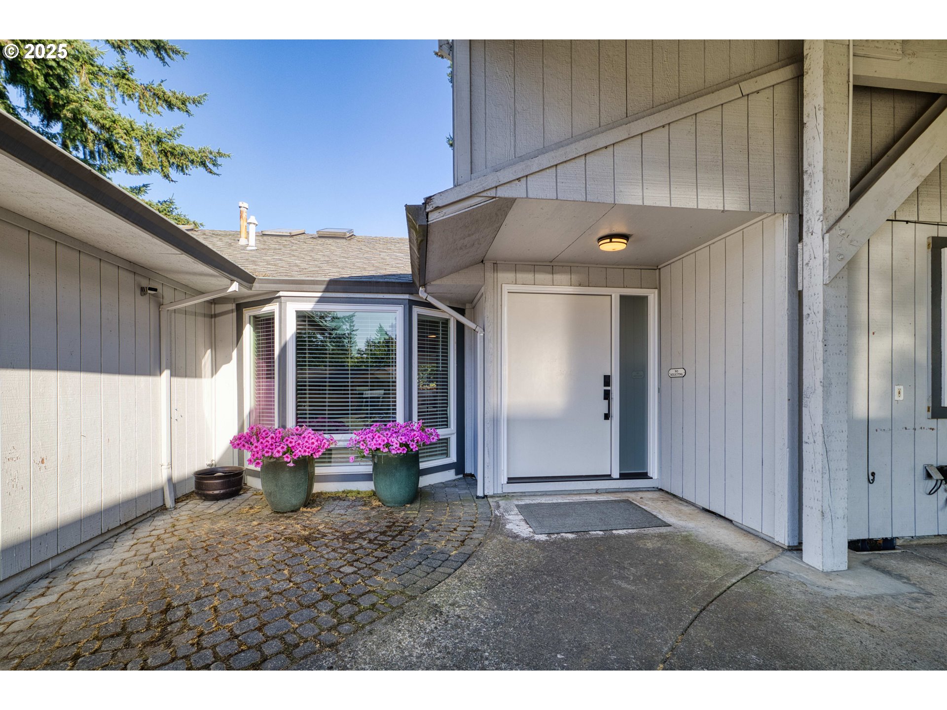 150 NARAIN CT