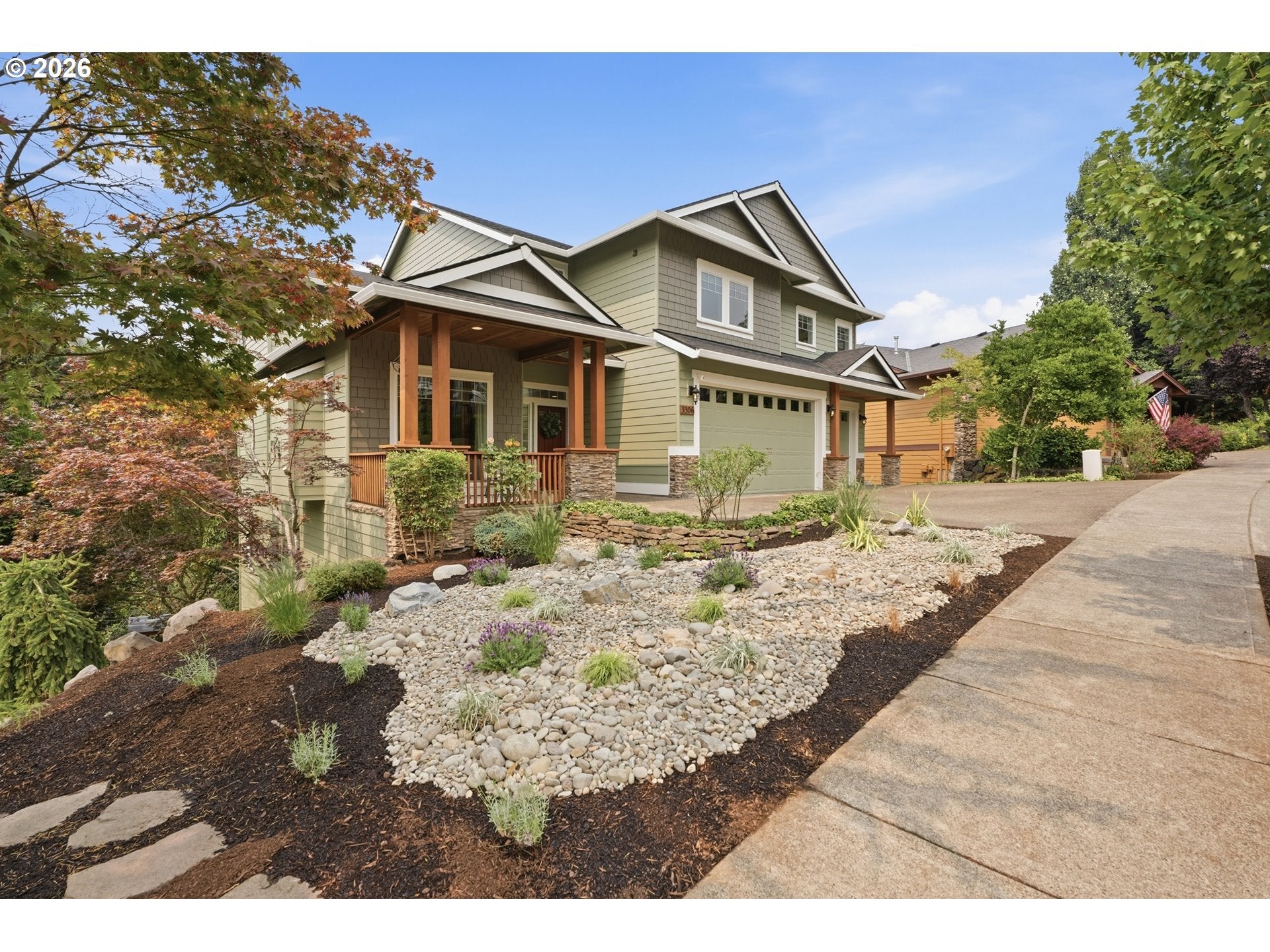 3306 RIDGE POINTE DR