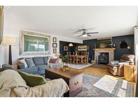 Tiny photo for 84124 Hilltop Dr, Pleasant Hill, OR 97455 (MLS # 160289215)