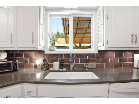 Tiny photo for 84124 Hilltop Dr, Pleasant Hill, OR 97455 (MLS # 160289215)