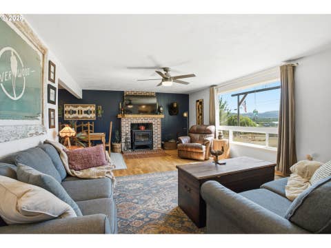 Tiny photo for 84124 Hilltop Dr, Pleasant Hill, OR 97455 (MLS # 160289215)