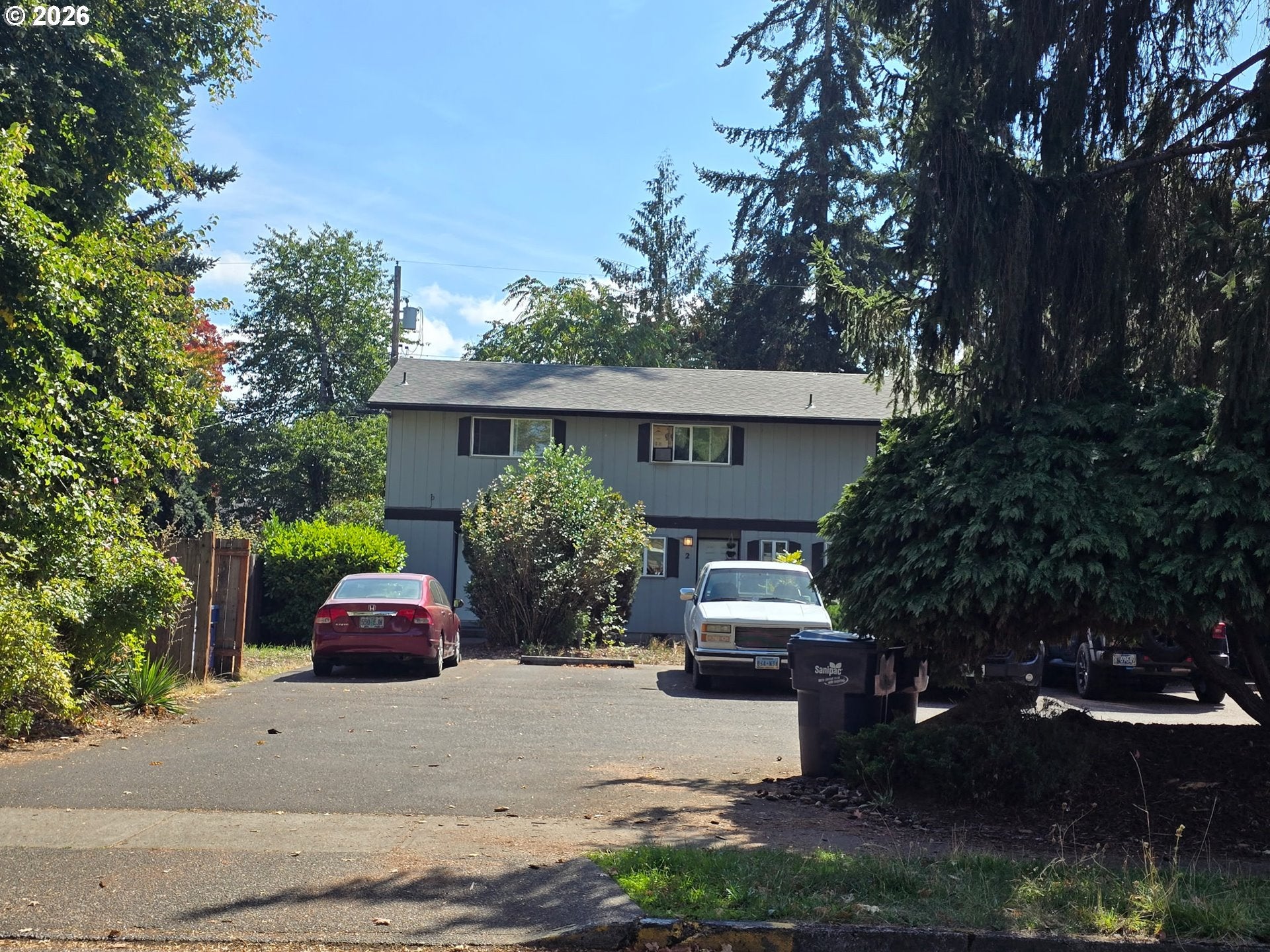 1232 W 8TH AVE