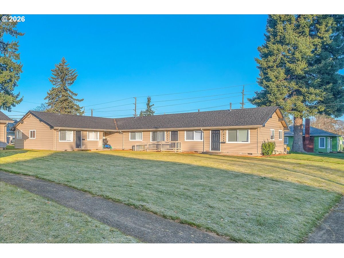 8309 8315 N DWIGHT AVE