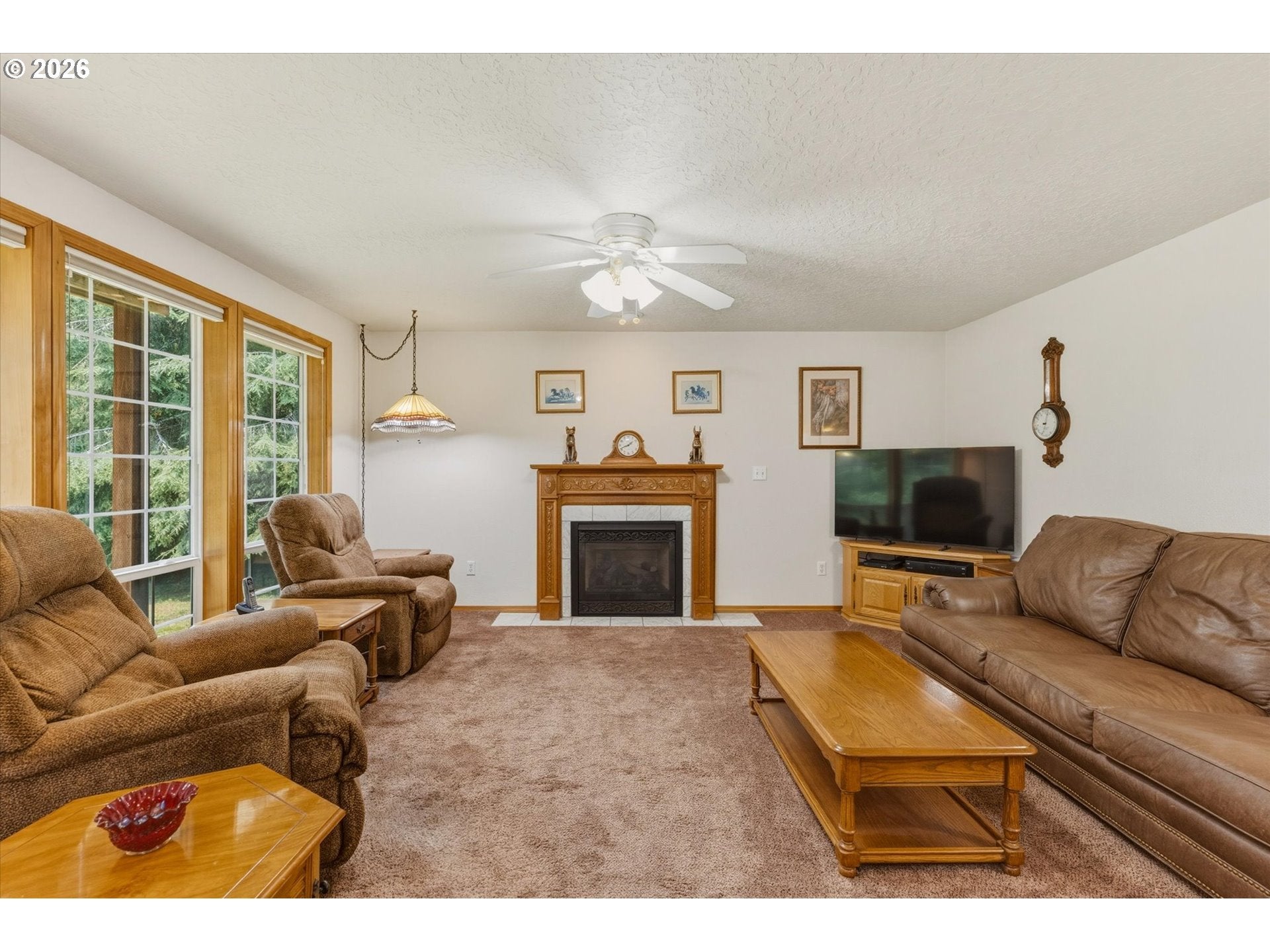 558 SPRUCE CREEK RD