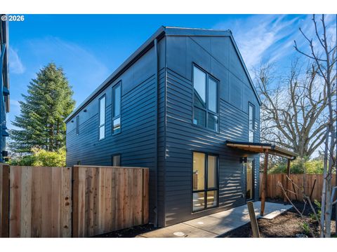 5490 SE Boise ST Portland OR 97206