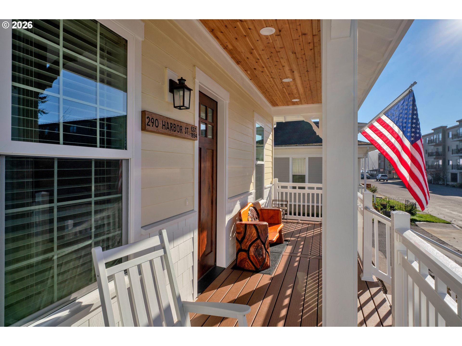 290 HARBOR ST