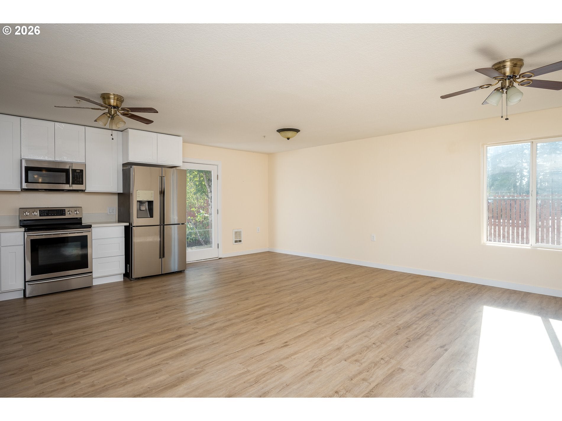665 SE 197TH AVE