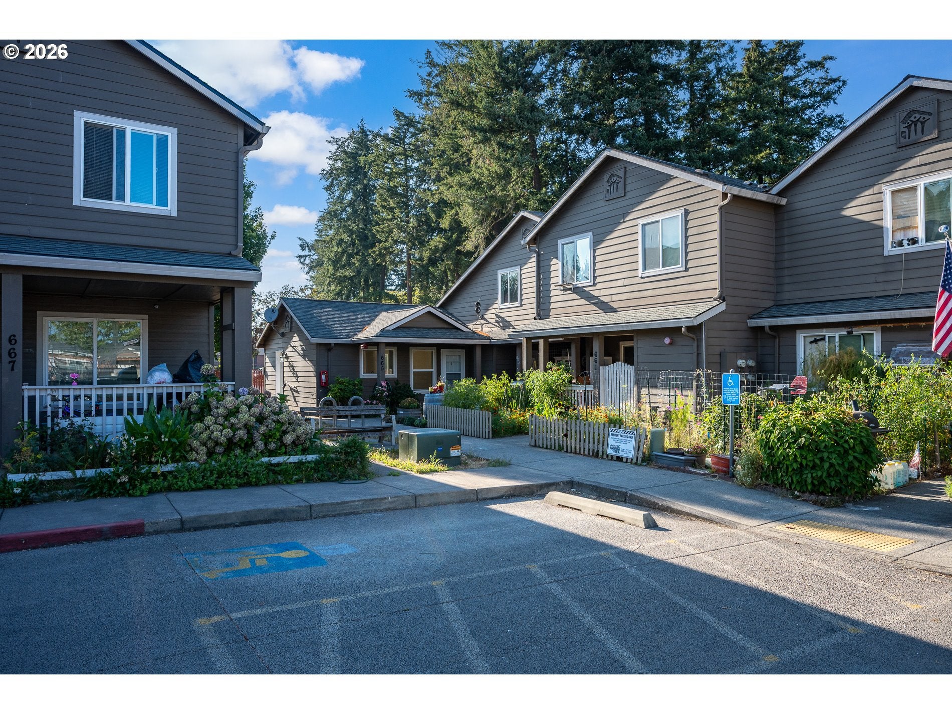 665 SE 197TH AVE