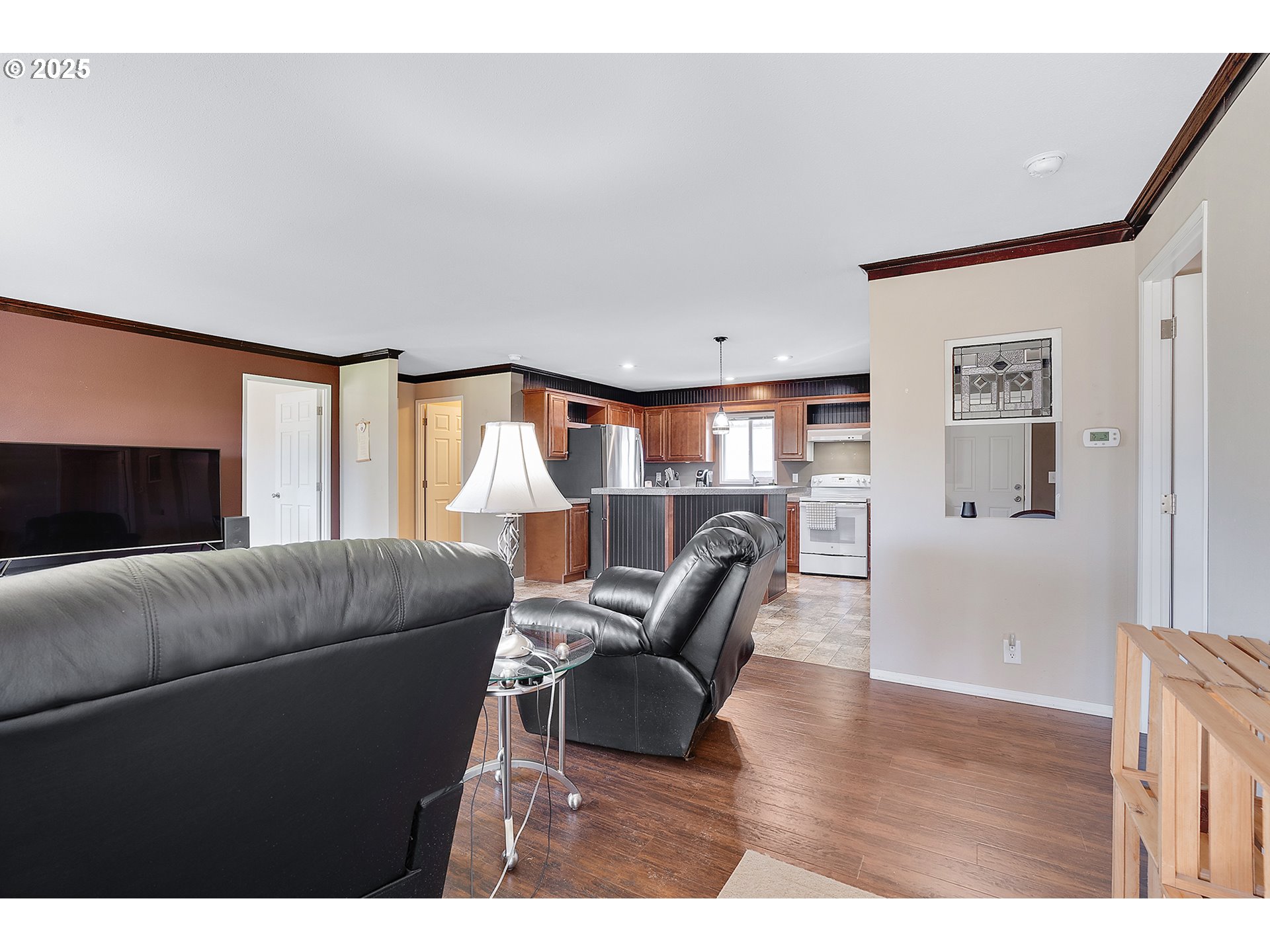 830 N MAIN ST 1
