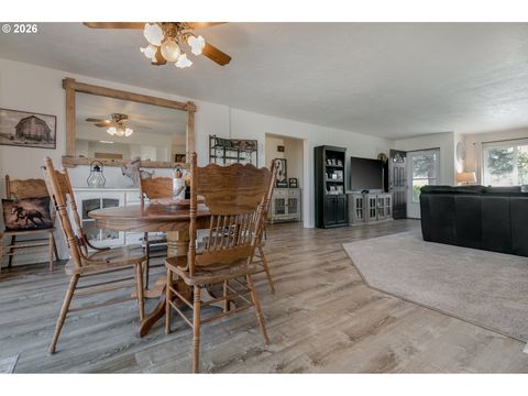 Tiny photo for 33391 Howe Ln, Creswell, OR 97426 (MLS # 606607907)