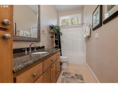 Tiny photo for 33391 Howe Ln, Creswell, OR 97426 (MLS # 606607907)