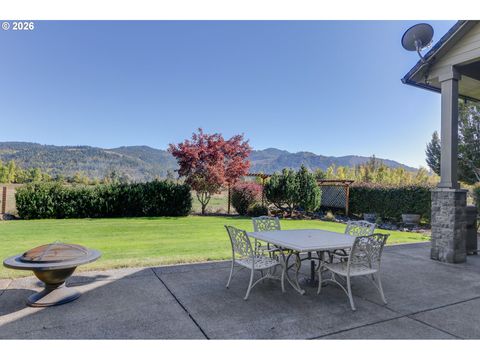 Tiny photo for 33391 Howe Ln, Creswell, OR 97426 (MLS # 606607907)