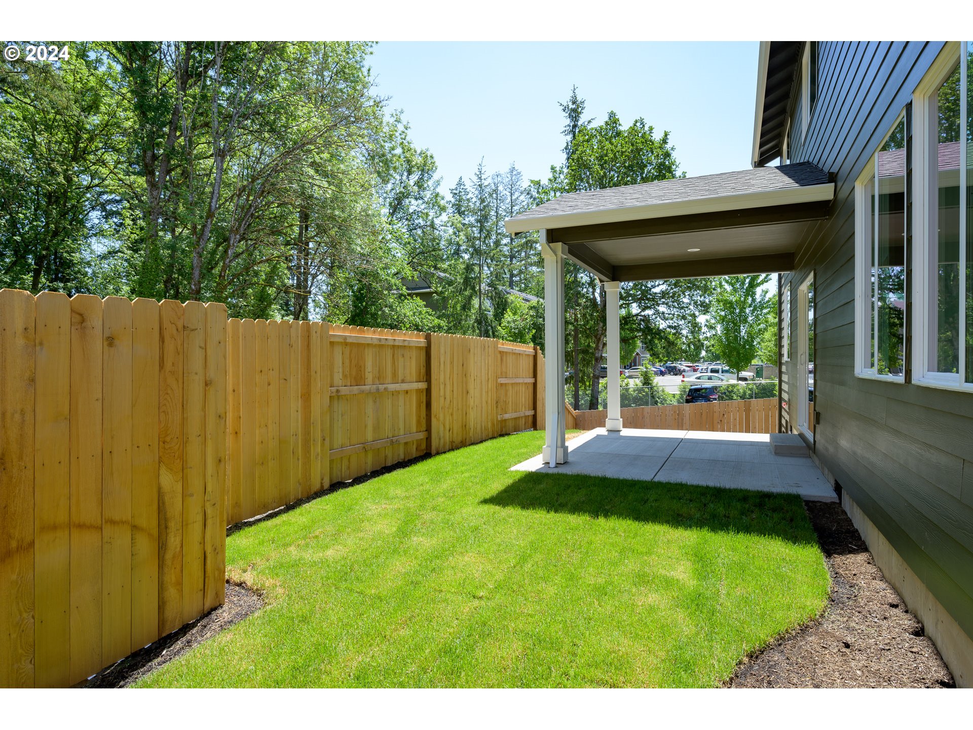 Newberg, Oregon 97132, United States, 4 Bedrooms Bedrooms, ,3 BathroomsBathrooms,Residential,Active,26449