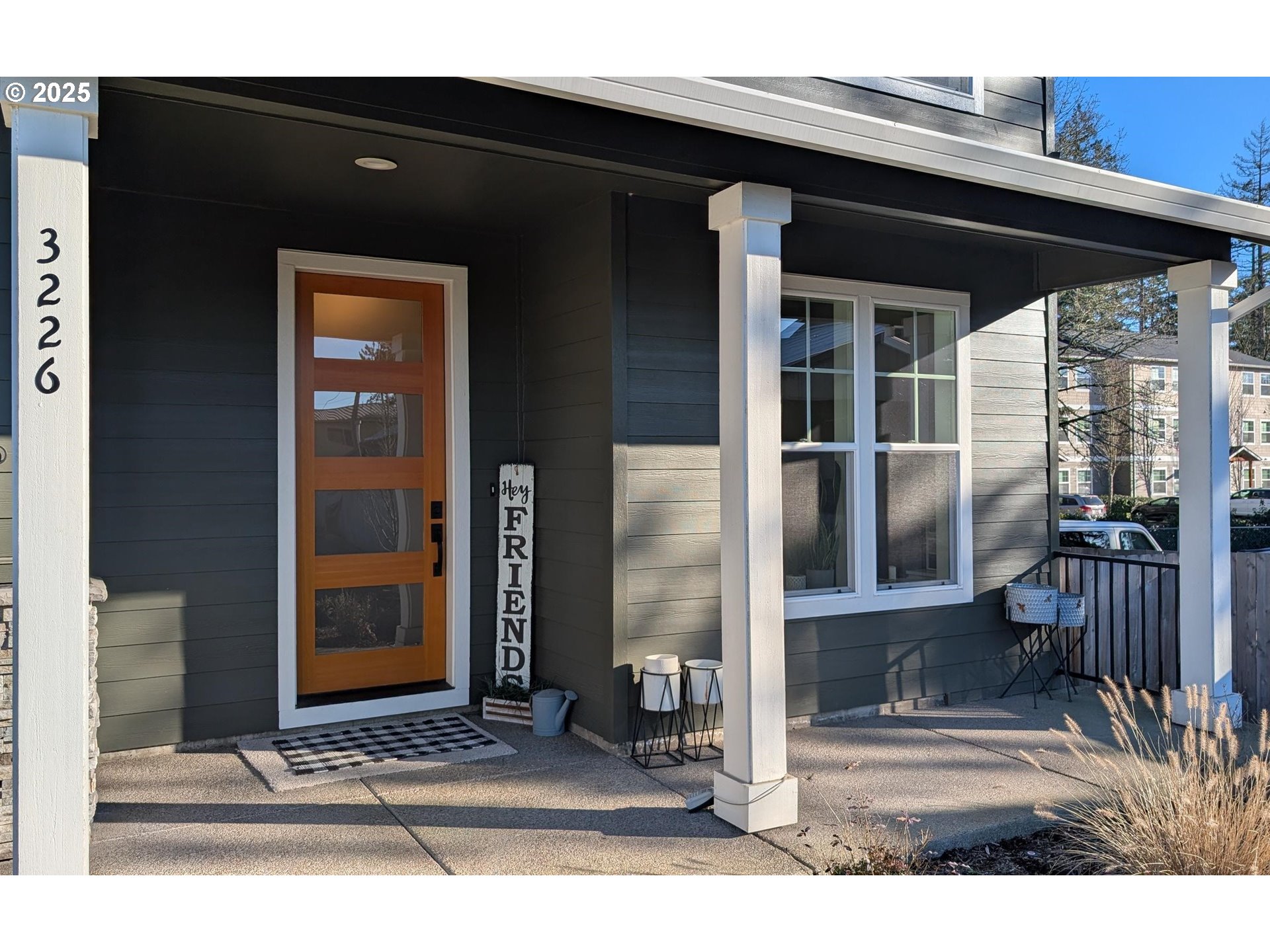 Newberg, Oregon 97132, United States, 4 Bedrooms Bedrooms, ,3 BathroomsBathrooms,Residential,Active,26449