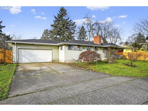 4715 SE 94TH AVE Portland OR 97266