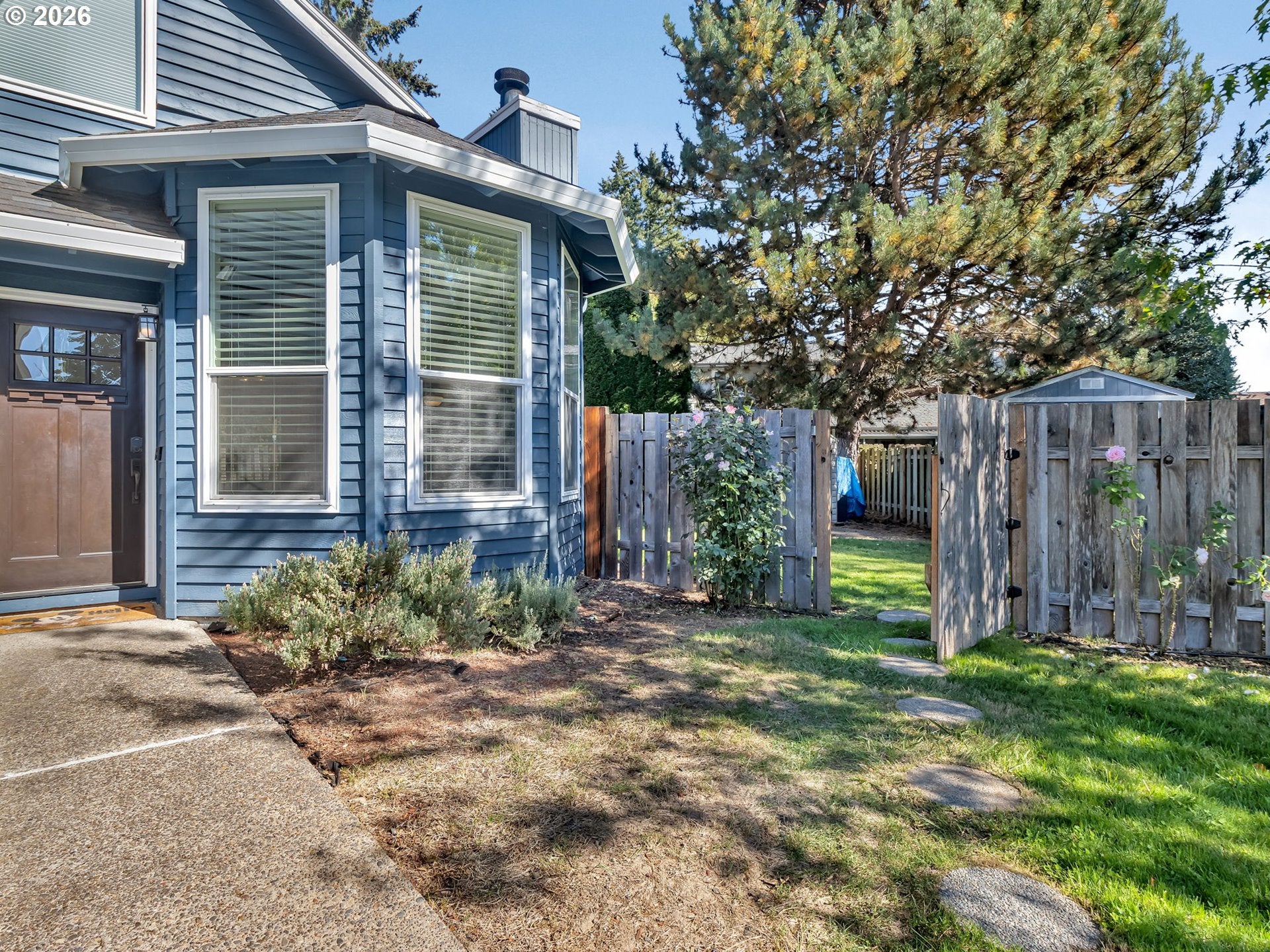 1128 SE 53RD CT