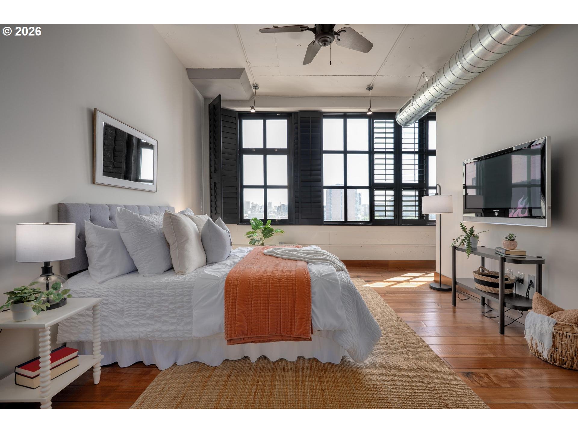 1400 NW Irving ST 609