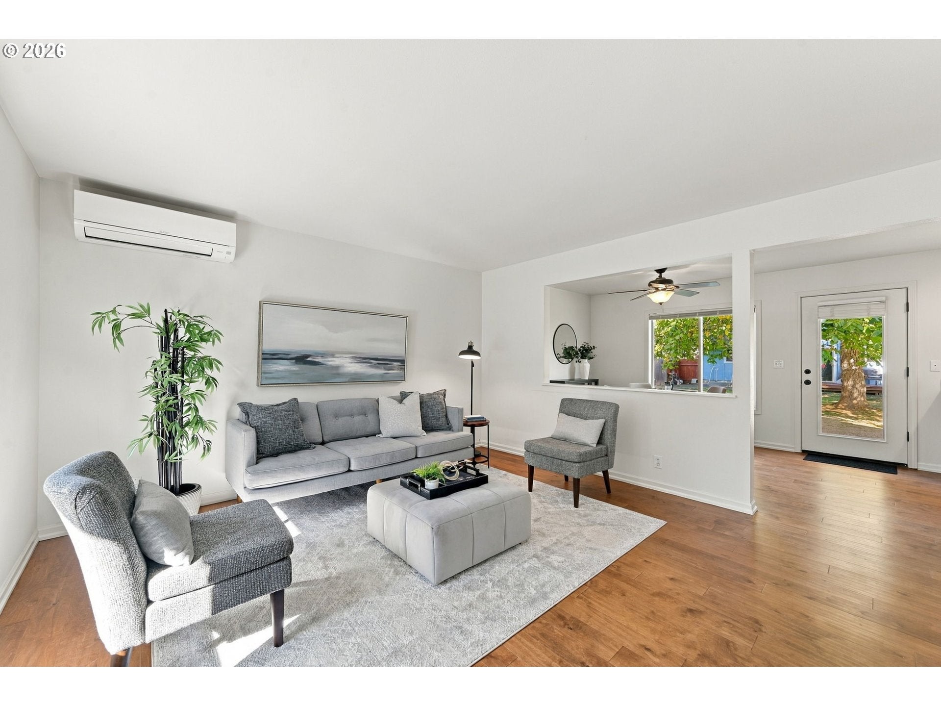 2617 MIMI ST