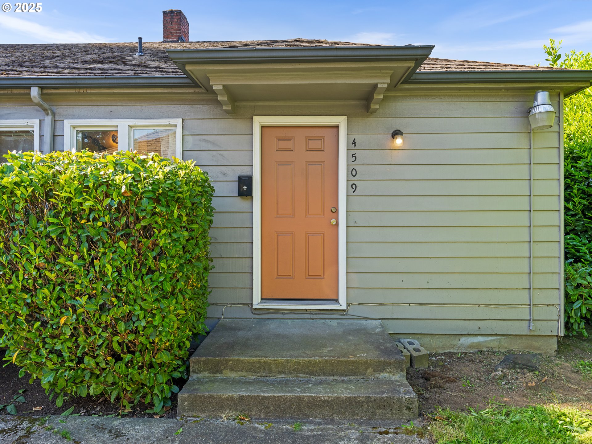 4501 N MONTANA AVE
