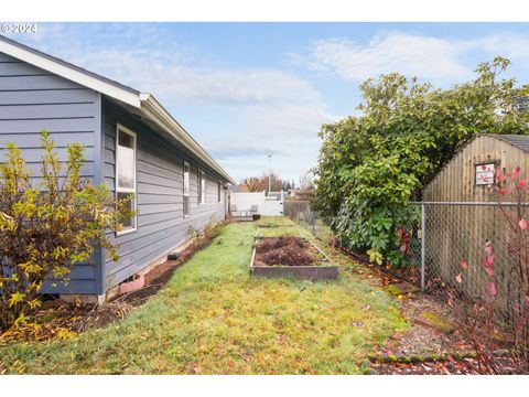 A home in Canby