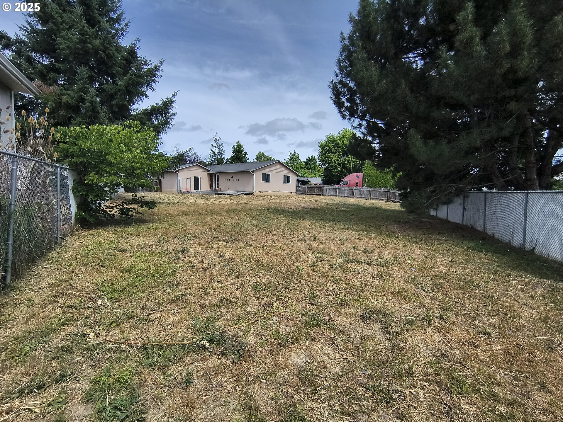 225 CORONA LOOP RD