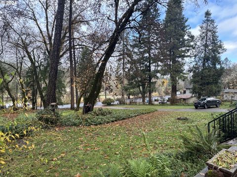 A home in Grants Pass