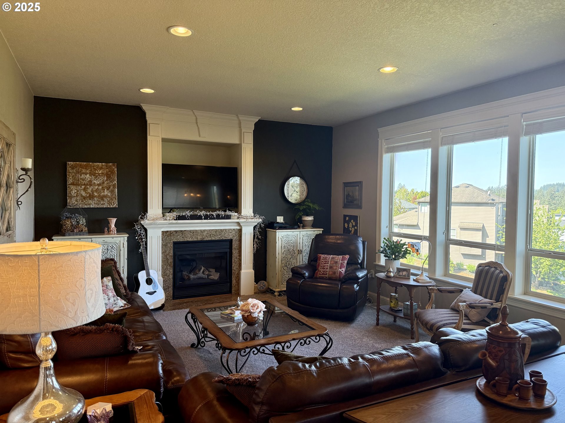 4119 FOREST VIEW DR