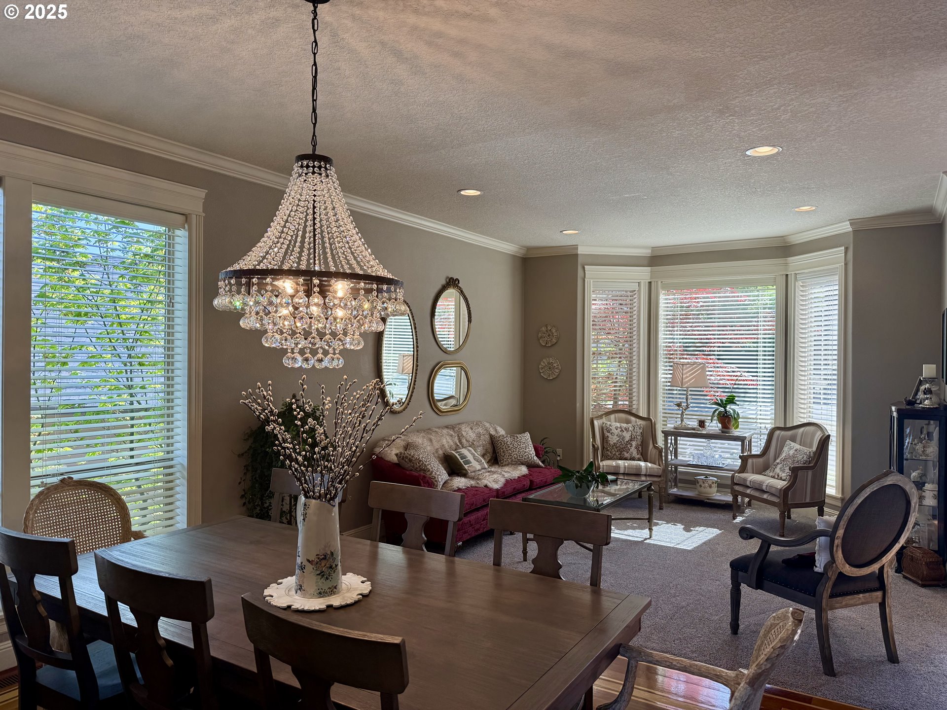 4119 FOREST VIEW DR