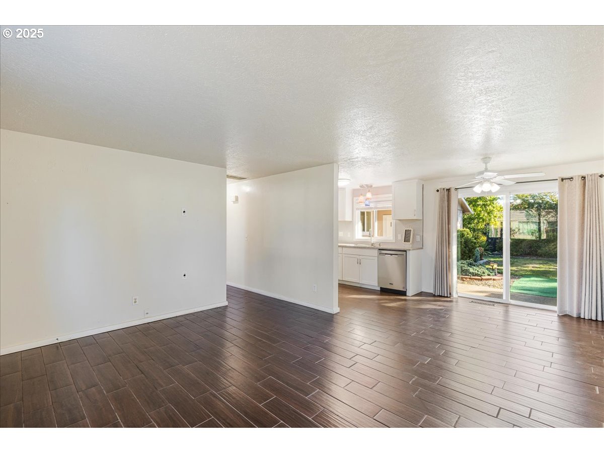 112 SE 193RD AVE