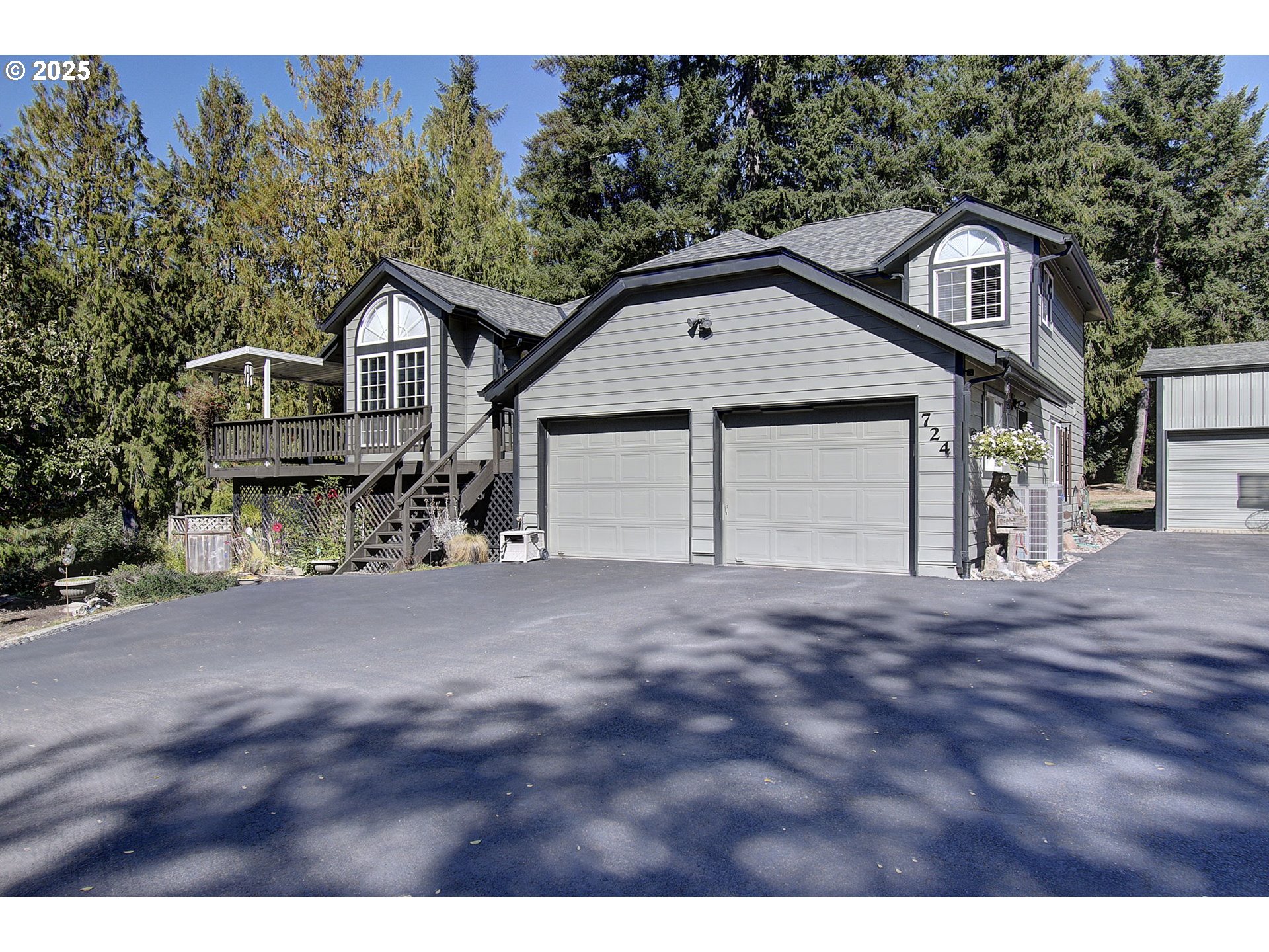 724 OSTRANDER RD