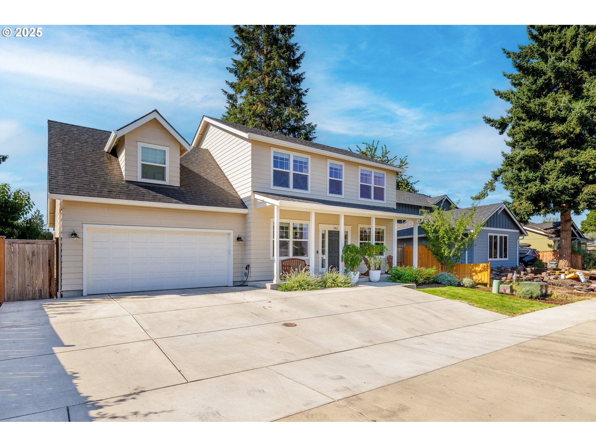 282 CAROLYN DR