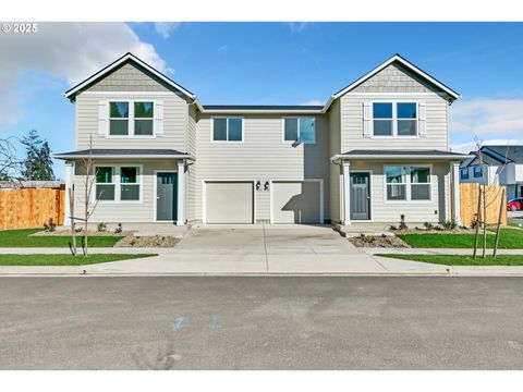 4356/4358 KALMIA ST Springfield OR 97478