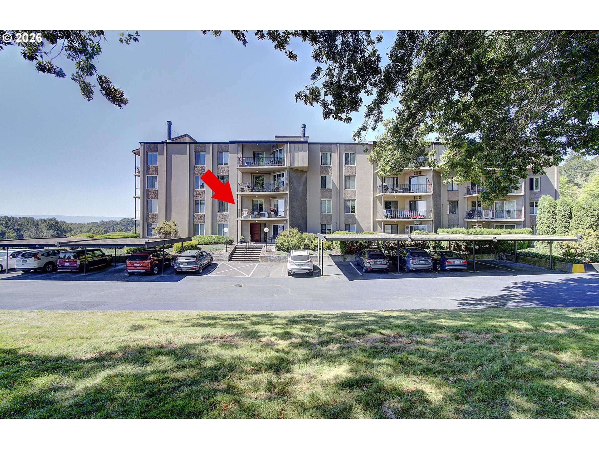 5585 E EVERGREEN BLVD 5206