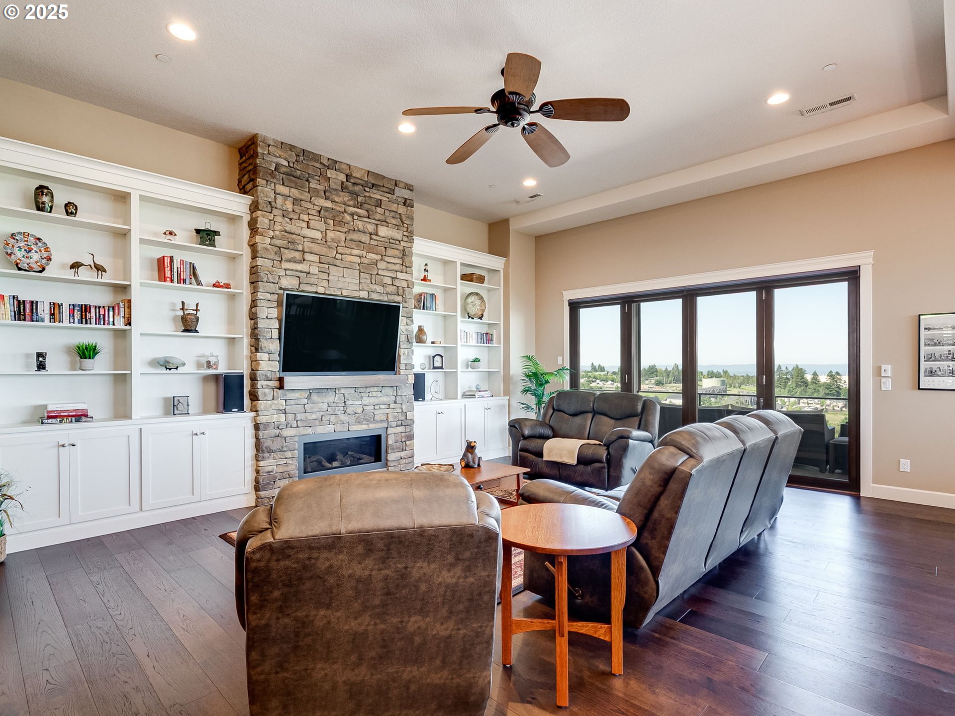 2009 NW KLICKITAT ST