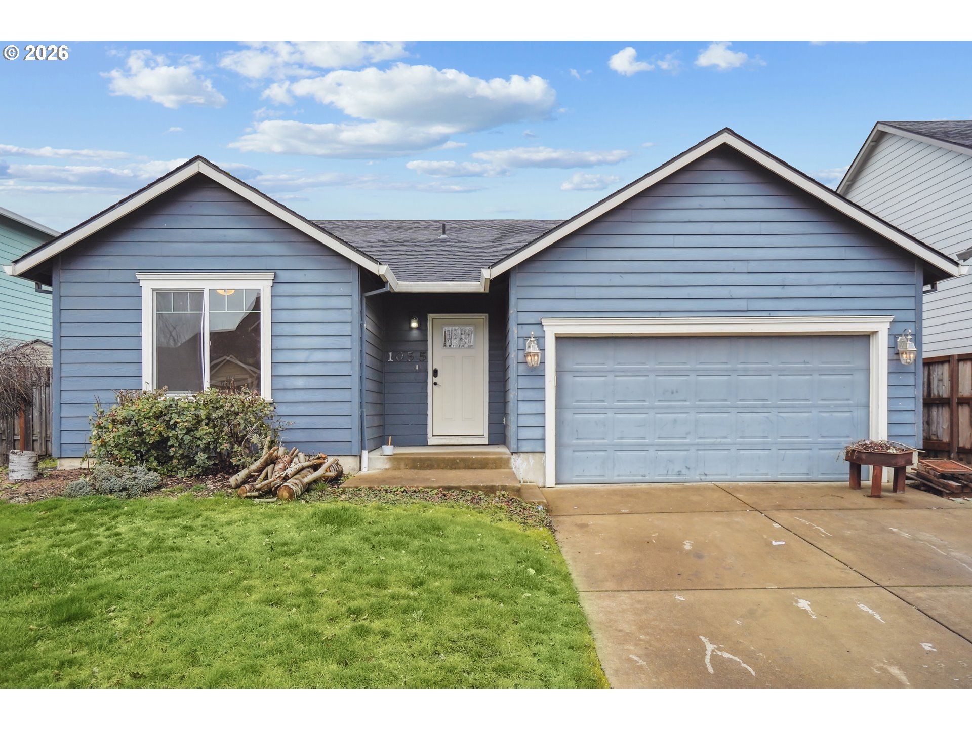 1055 SE MILLRIGHT AVE