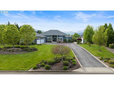 Photo of 2145 SW Homer Ross Loop, McMinnville, OR 97128 (MLS # 379299310)